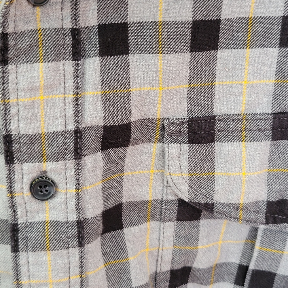 Filson Men's Plaid Shirt - Black and Gray - Picture 4 of 10